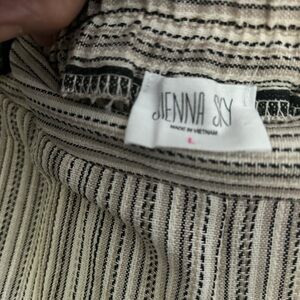 SIENNA SKY Striped cuffed casual pants